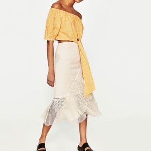 Zara yellow gingham tie crop top!